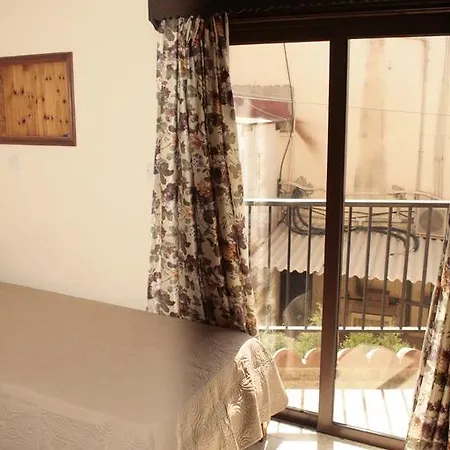 Cinderella Flats Appartement Ayía Nápa
